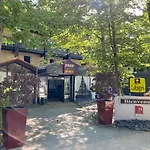 Enzo Diane - Logis מלון אמנוויל