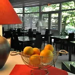 מלון Enzo Diane - Logis אמנוויל