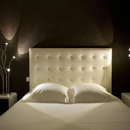 Enzo Diane - Logis 3*