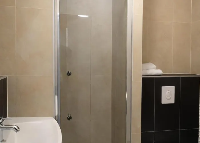 Enzo Diane - Logis Hotel 3*