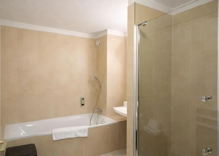 Hotel Enzo Diane - Logis Amnéville