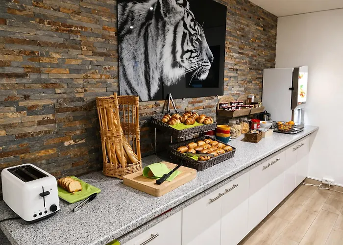 Hotel Enzo Diane - Logis 3*